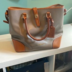 Dooney & Bourke Bag